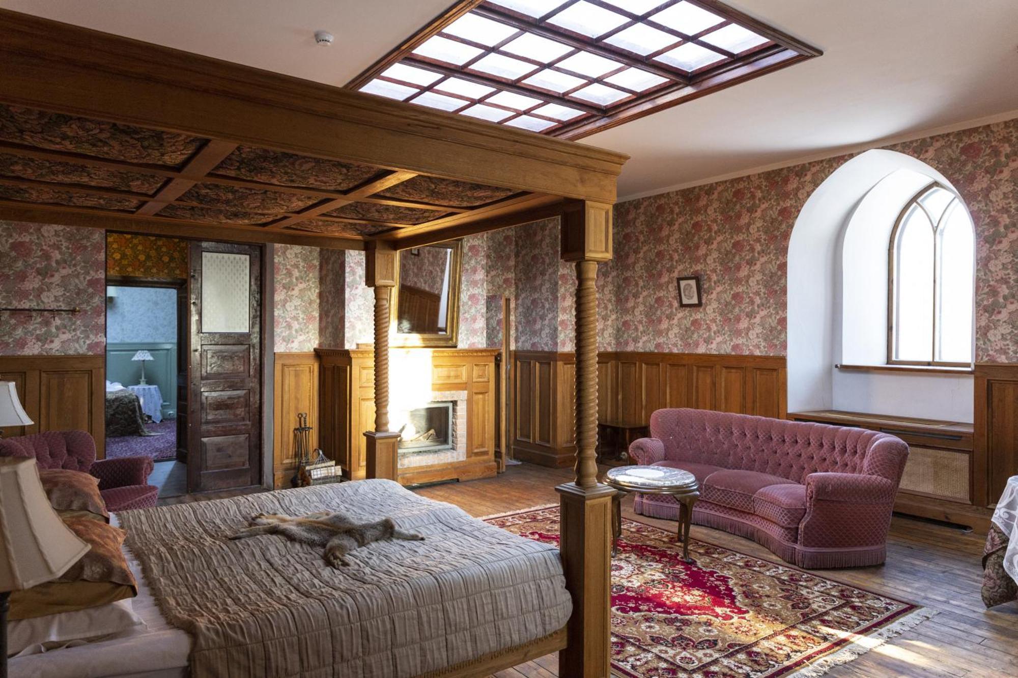 Hotel Laitse Castle Esterno foto