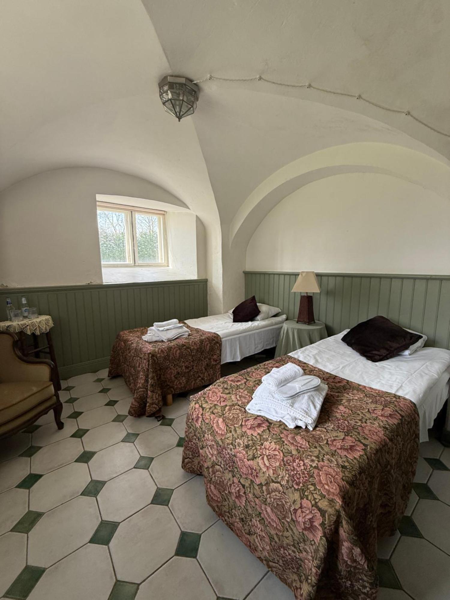 Hotel Laitse Castle Esterno foto