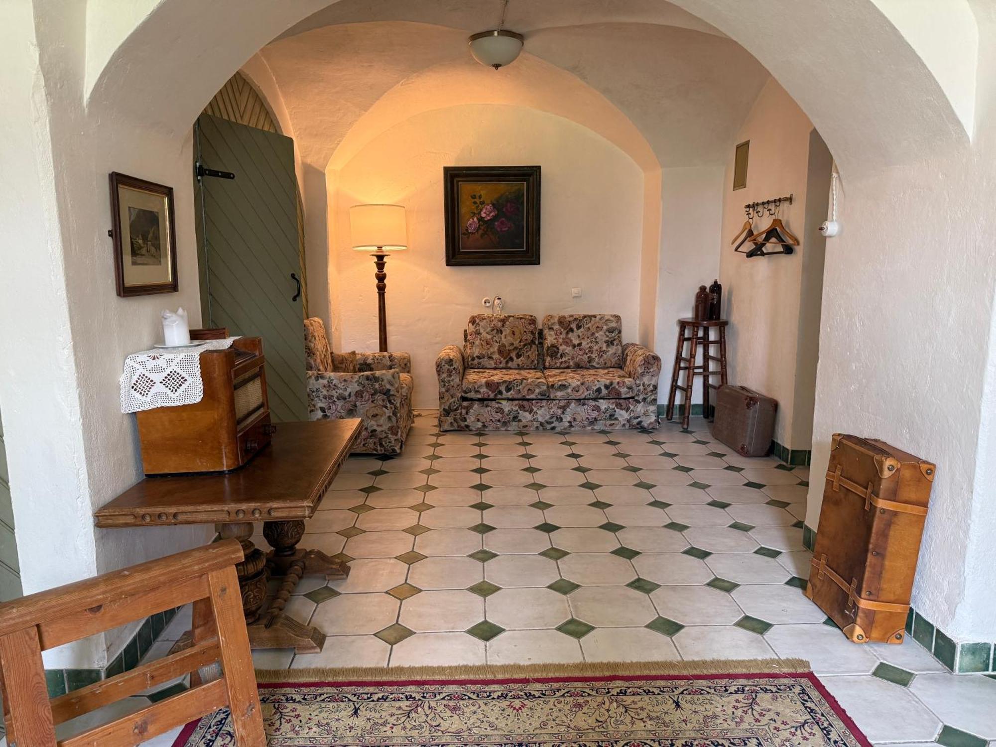 Hotel Laitse Castle Esterno foto